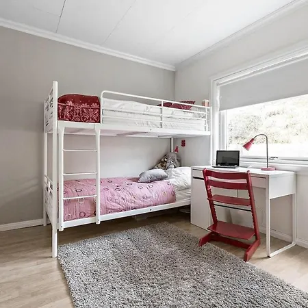 Attractive In Hop, Bergen. Apartment Bergen
