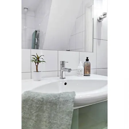 Attractive In Hop, Bergen. Apartment Bergen